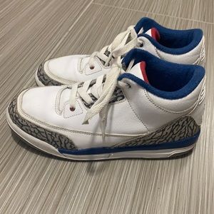 Boys Air Jordans, size 3. Good used condition.